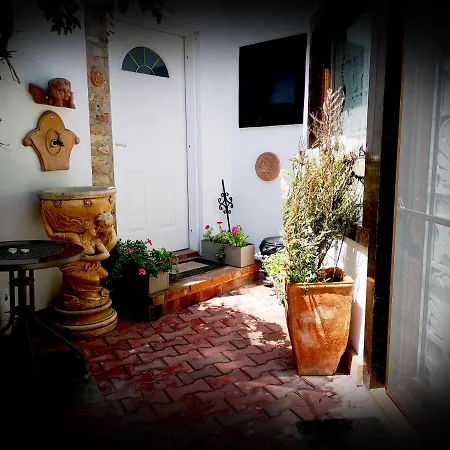 Casa Fotografului Marines Apartamento
