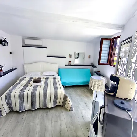 Casa Fotografului Marines