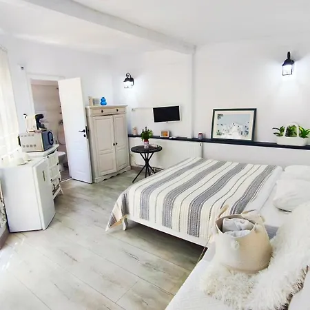 Apartamento Casa Fotografului Marines Constanţa